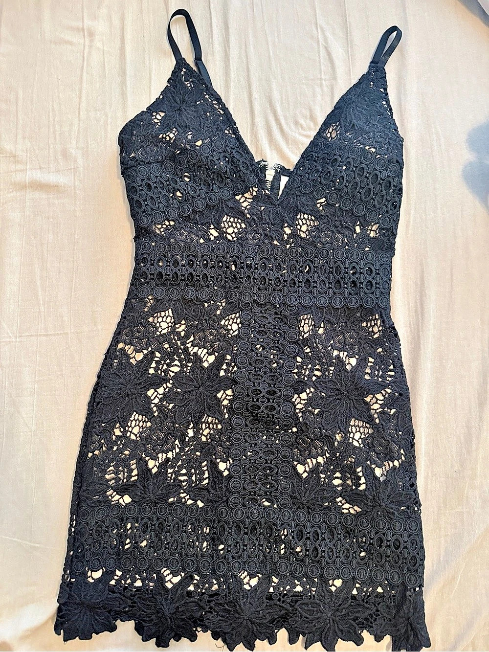 Black and nude lace body on dress